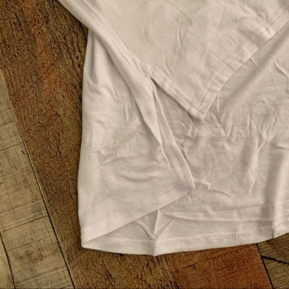 Love J basic high low soft white short sleeve crew neck tee size large - Picture 4 of 5